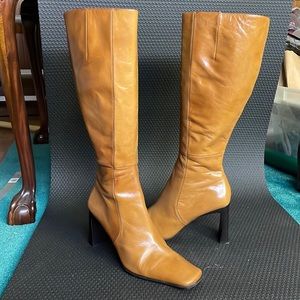 Nine West fashion boots, size 9M in a beautiful tan color!